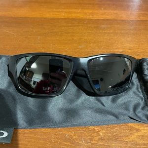 Oakley Jupiter Squared